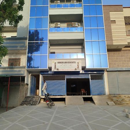 Hotel Crown Plaza, Near Karachi Airport, Darul Sehat Hospital, Dow, Agha Khan And Liaqat Hospital Екстериор снимка