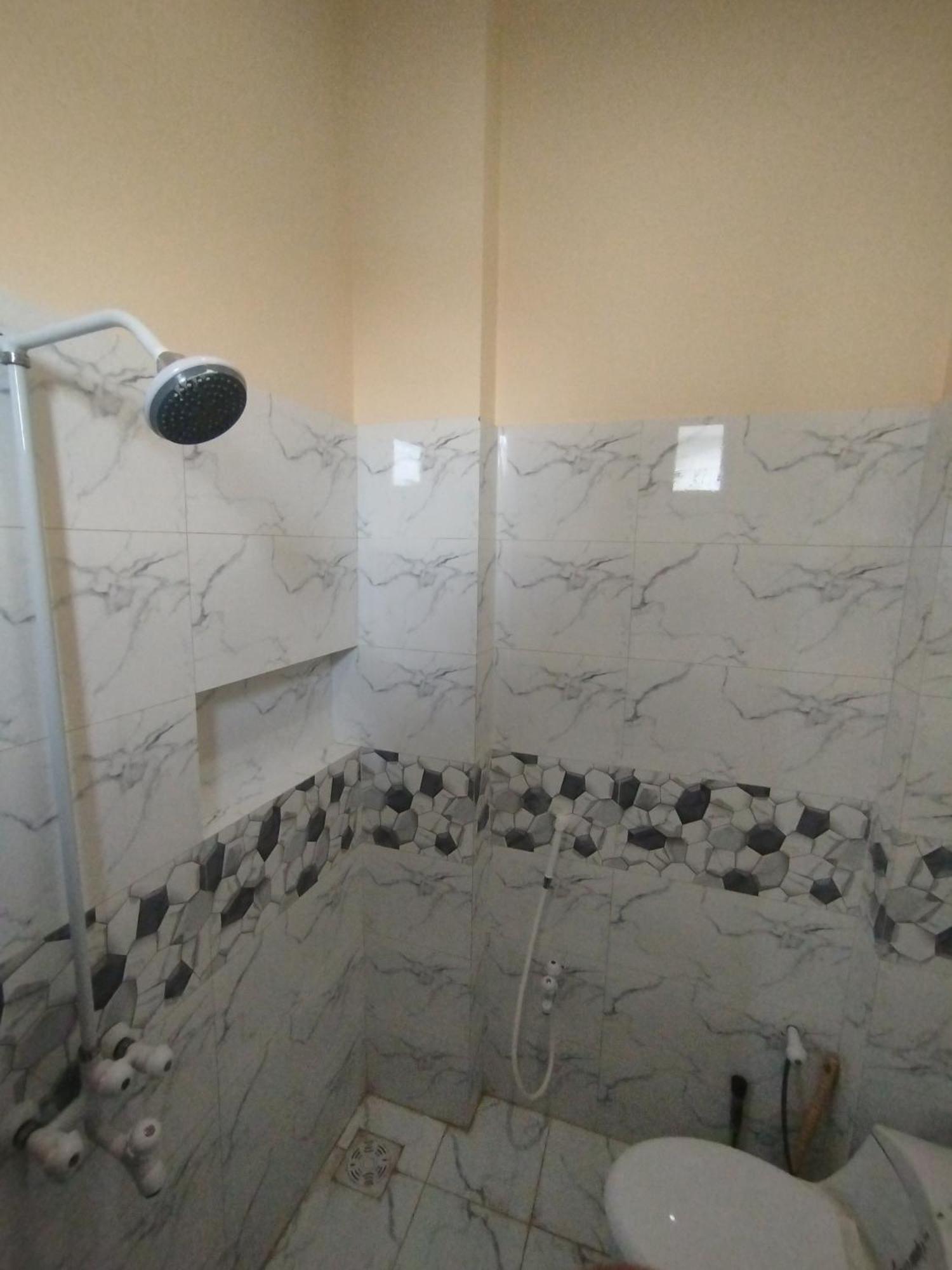 Hotel Crown Plaza, Near Karachi Airport, Darul Sehat Hospital, Dow, Agha Khan And Liaqat Hospital Екстериор снимка